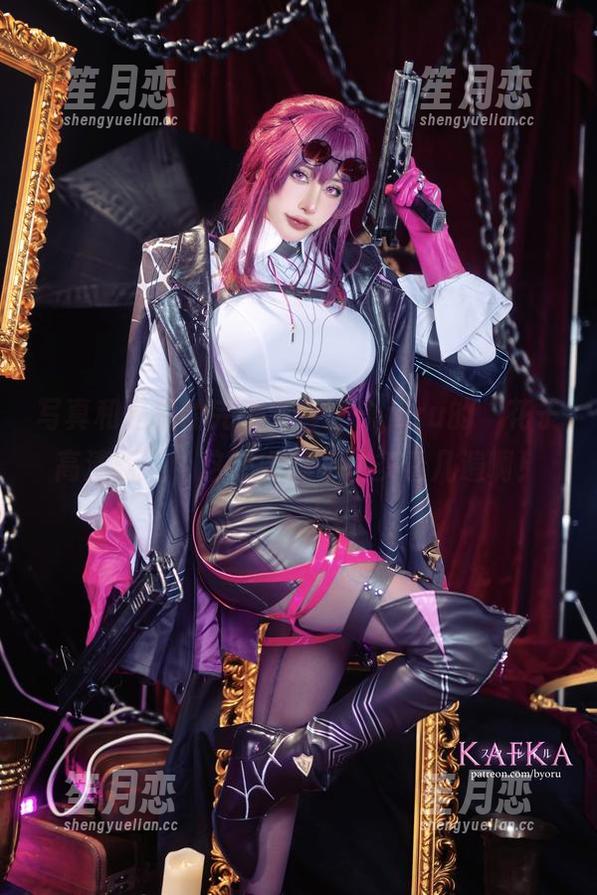 写真和私拍的完美结合，Byoru的“花子高清版”，这让人忍不住多看几遍啊！