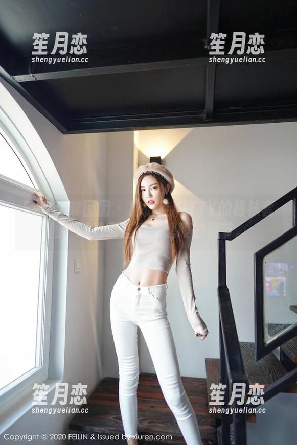 Feilin嗲囡囡-施忆佳KITTY Feilin嗲囡囡 - 施忆佳KITTY的棉袜套图,精选那些看了想咬的细节。