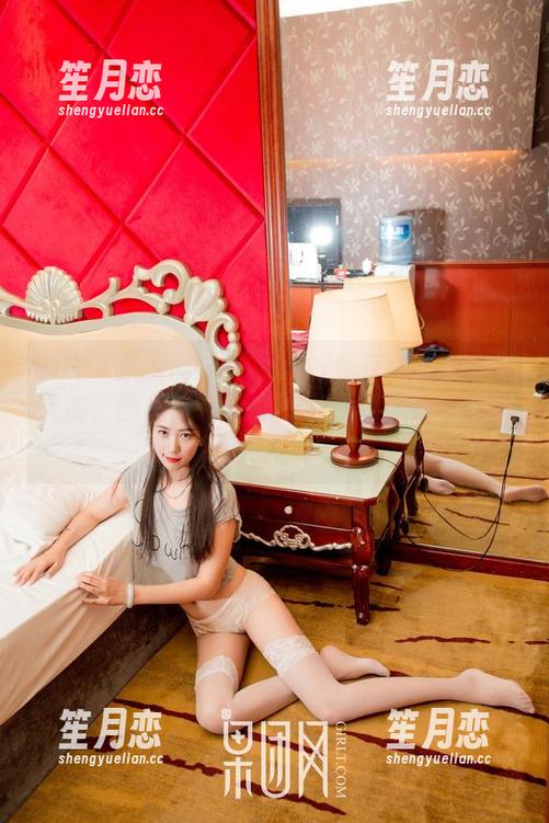 GIRLT果团网-松果儿 GIRLT果团网 - 松果儿好像在制服中找到灵魂,图片与资源的交集,似乎有点意思?