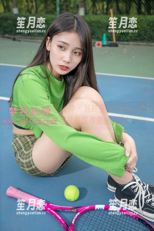 MSLASS梦丝女神-陈玲 MSLASS梦丝女神 - 陈玲在线写真公开课:端正得连我都想改变坐姿了!