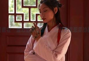 MiiTao蜜桃社 – 温心怡肉丝图集：这就是我想要的视觉冲击！
