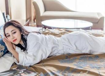 TGOD推女神 – 有没有被王婉悠Queen的私拍JK图击中？正儿八经的原图！