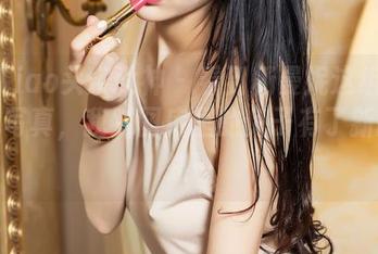 TouTiao头条女神 – 看到杨曼妮这组镂空袜兔写真，我对图库里的兔子有了新的认知…