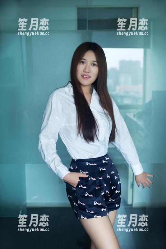 TuiGirl推女郎-Yu佳妮 TuiGirl推女郎 - 除了炸裂的美图,吊带让Yu佳妮更有玄机。