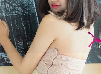 UGirls尤果网 – 最新的护士上线：景思晴想把你加到病人名单上！