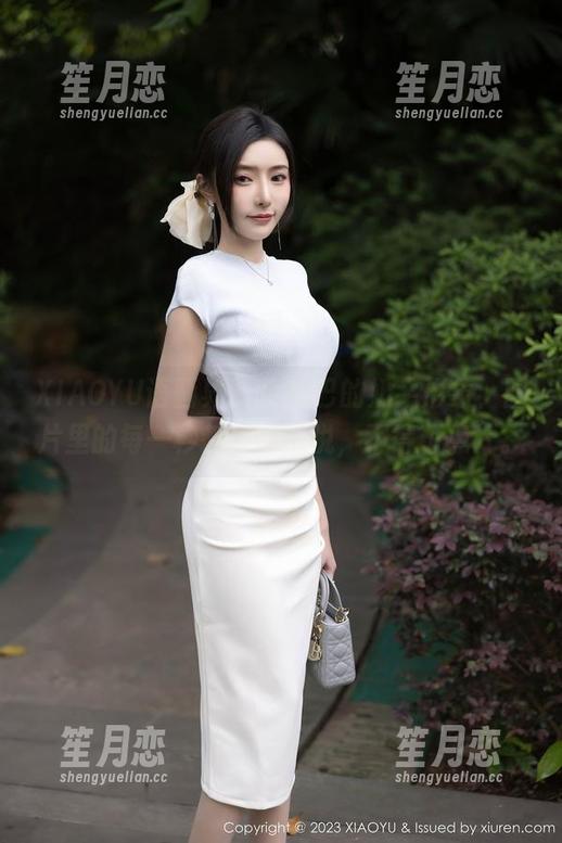 XIAOYU语画界 - 小热巴的奶牛形象，图片里的每一秒都让我愉悦，不得不点开。