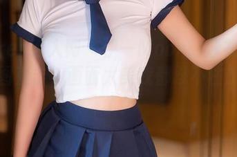 Xiuren秀人网 – 伊一Moon的泳衣全集，原图直击，画面太美我都忍不住想划水了！