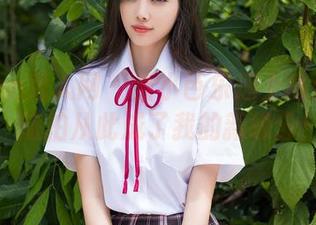 Xiuren秀人网 – 当小芭乐遇上高清壁纸，旅拍从此成了我的新缘分！