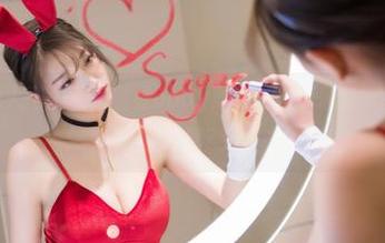 Xiuren秀人网 – 看！星星baby穿的白衬衫是怎样的‘自然’随意？