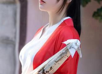 Xiuren秀人网 – 我发现米妮大萌萌的双人写真合集，原来还有这种另类默契的表达形式。