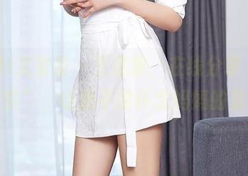 YouMi尤蜜荟 – 王紫琳，在线分享“厨娘现实”，让我不禁怀念妈妈的菜。