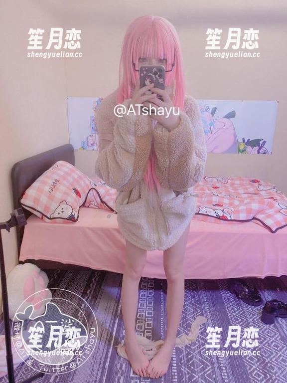 at鲨鱼 at鲨鱼的红裙原图竟然无门槛免费?我是不是睡着了?太幸运了吧!