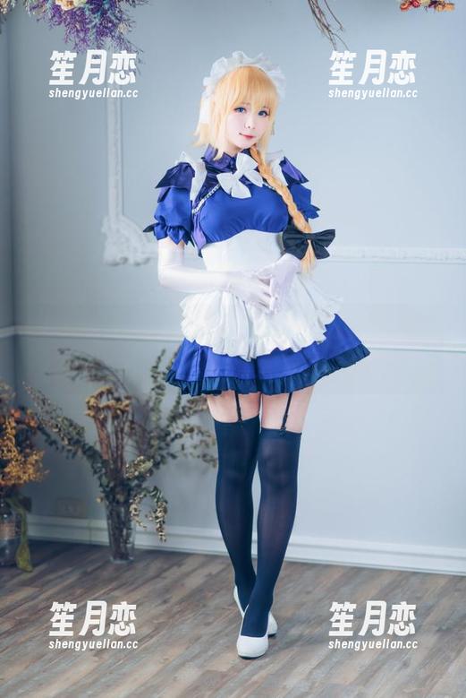 shimo霜月 shimo霜月的写真像小说,碧蓝航线的每一帧都让我想开卷