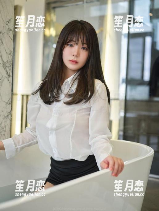 Wuyo的ArtGravia图册：一打开就停不下来，像追剧一样。