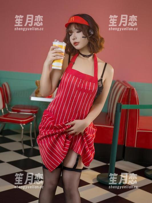 yuuhui玉汇(kokuhui)的照片：特级女警时刻在岗，放下你的零食快看图！