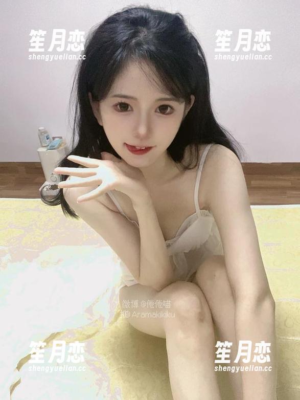 在倦倦喵的美图里，厨房成了一个充满欢乐的舞台！