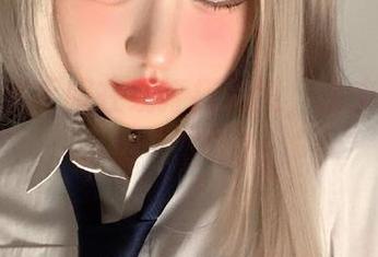 嘎潼穿水手服在线打捞美图，快来围观这艘“船”？