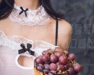头条女神 – 吊带作品已被冯雪娇附体，下载后可能让你捧心口感叹