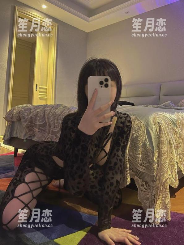 微密圈 - 对比一下，宋昱欣穿连体衣后的高清壁纸，和未经滤镜的世界，哪天你更爱？
