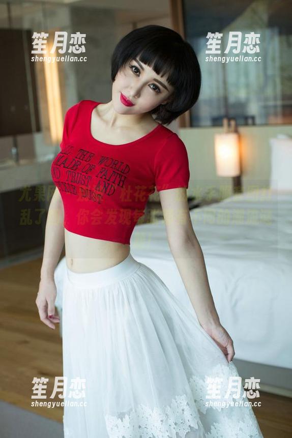 尤果网-杜花花 尤果网 - 别被“杜花花”的水手服套图打乱了图,你会发现每张都有不同的潮流谜题!