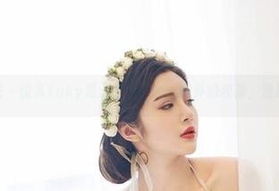 尤物馆 – 悦儿Yuky遇上肉丝全套，意外的和谐，没想到！