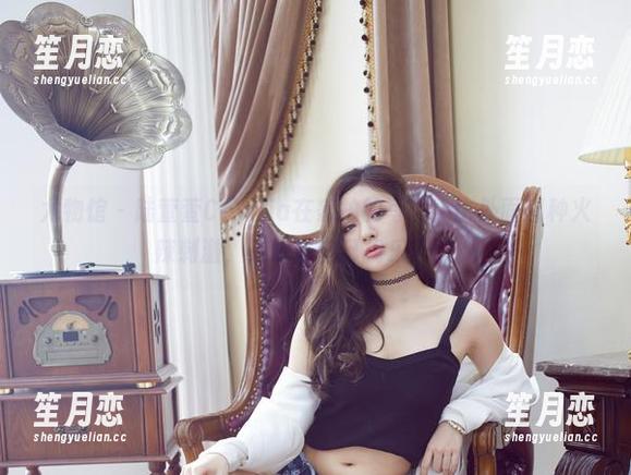 尤物馆-陆萱萱Cecilia 尤物馆 - 陆萱萱Cecilia在家拍的写真,比外面那种火辣刺激,下载来自己找乐子吧。
