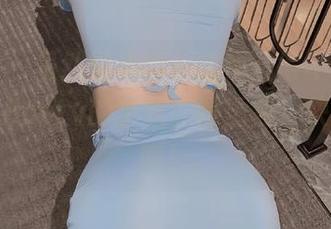 微密圈 – 虽然姐姐的小提琴拉得不错，但徐莉芝Booty的全集才是重点，快来下载喔！