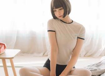 念雪ww最新写真，秘书界的潮流引领者，谁敢不服？