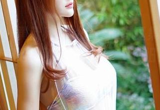 推女神 – 黄歆苑chobits的写真集，清纯得让我想起了那年的校园——怀旧到想哭！