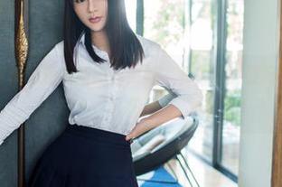 推女郎 – 赵惟依的短裤新图包更新，看来我真要好好从她身上学几招了。