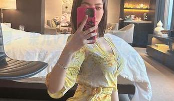 微密圈 – 果儿Victoria给你送上全套圣诞快乐，包裹妥妥的，不怕行李超重哦！