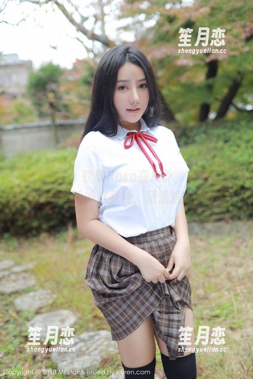 模范学院-软软Roro 模范学院 - 软软Roro在户外,原图捉拿优雅与摔跤的你我他,精选尴尬瞬间!