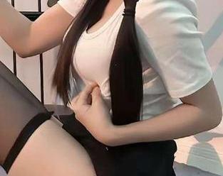 微密圈 – 汤圆可甜了：美图打卡，女神竟然让我这心头小鹿乱撞。