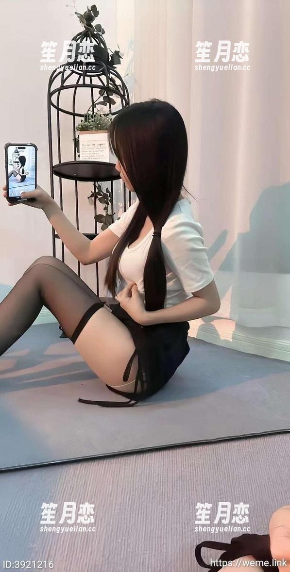 汤圆可甜了 微密圈 - 汤圆可甜了:美图打卡,女神竟然让我这心头小鹿乱撞。