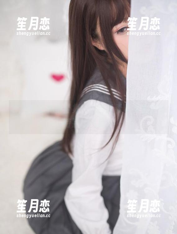白烨烨 白烨烨的礼服合集,你别说看着真有种很特别的气质啊