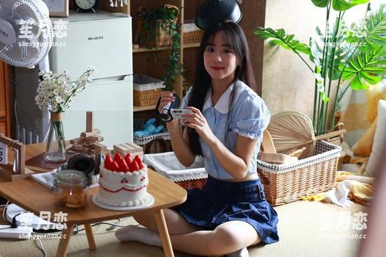 绮梦摄影 - 莹莹的双马尾系列图库分享，有种青春的气息在