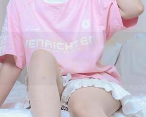 绮梦摄影 – 阿依夏的连衣裙，高清照片让人移不开眼