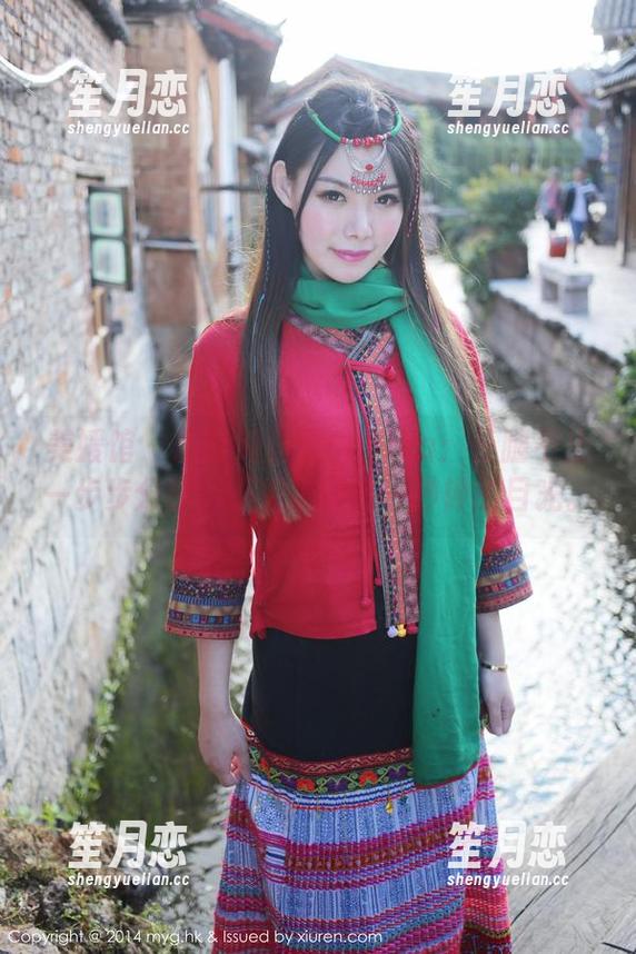 美媛馆-绮里嘉Carina 美媛馆 - 最新绮里嘉Carina:长腿不止一步步分享,不想浪费每一秒钟的目光。