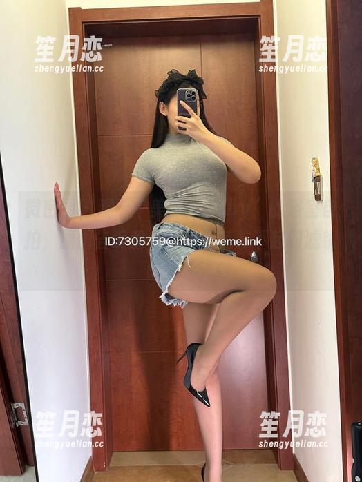 美邵女Baby 微密圈 - 观看“美邵女Baby”的浴室自拍,原图告诉我们:水蒸气并不起到滤镜的作用。