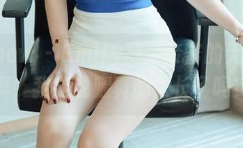 花漾show – Emily顾奈奈酱的无圣光写真，我能说腿真的太长了吗？