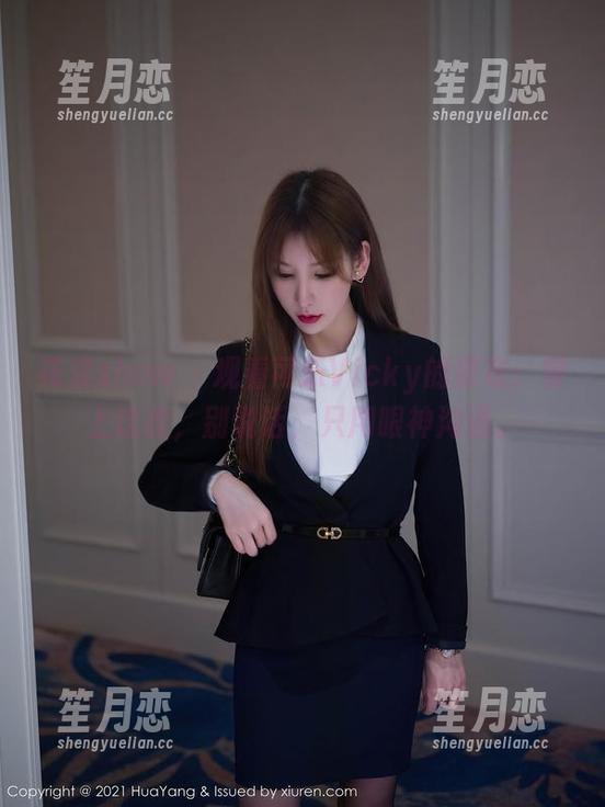 花漾show-可乐Vicky 花漾show - 观看可乐Vicky的皮衣:穿上这皮,别说话,只用眼神沟通。