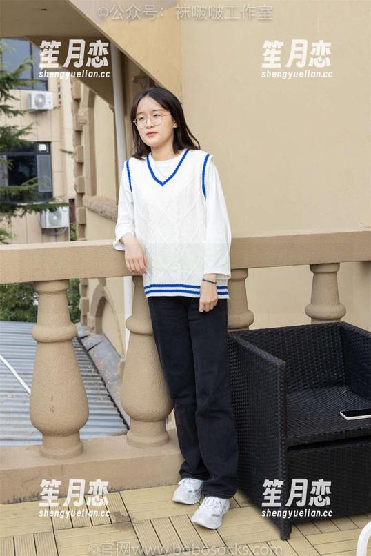 袜啵啵-甜甜圈 袜啵啵 - 甜甜圈连体衣裤里丝套图——轻松诠释什么叫‘裤子里的诗’!