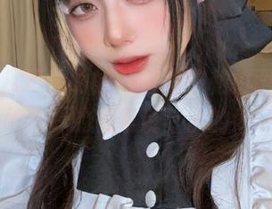 看阿九从不咕咕的八重神子私拍图集，那种微妙的气氛说不出的好…