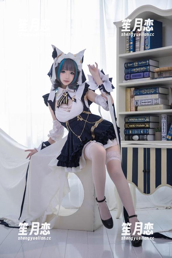 雪晴Astra 雪晴Astra写真:黑束腰和严肃的面孔,配合得刚刚好!